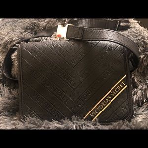 Victoria’s Secret Fannypack